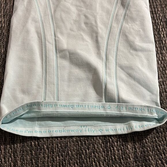 Iviva by Lululemon swiftly tech - Picture 4 of 4